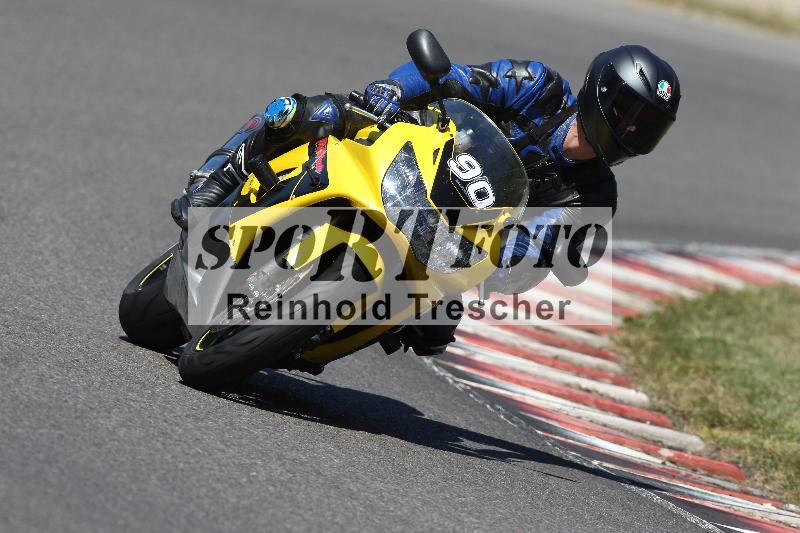 Archiv-2022/50 09.08.2022 MSS und TÖFF Track Day ADR/Gruppe blau/90